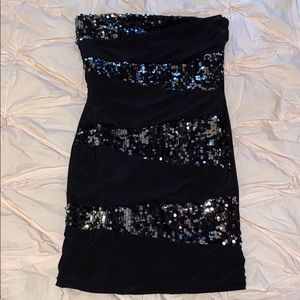 Stretchy Body Con Sequin Dress
